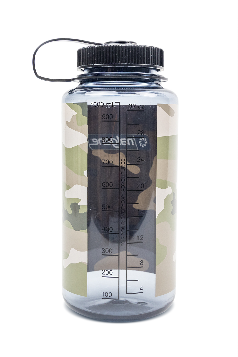 32oz WM Green Camo Back
