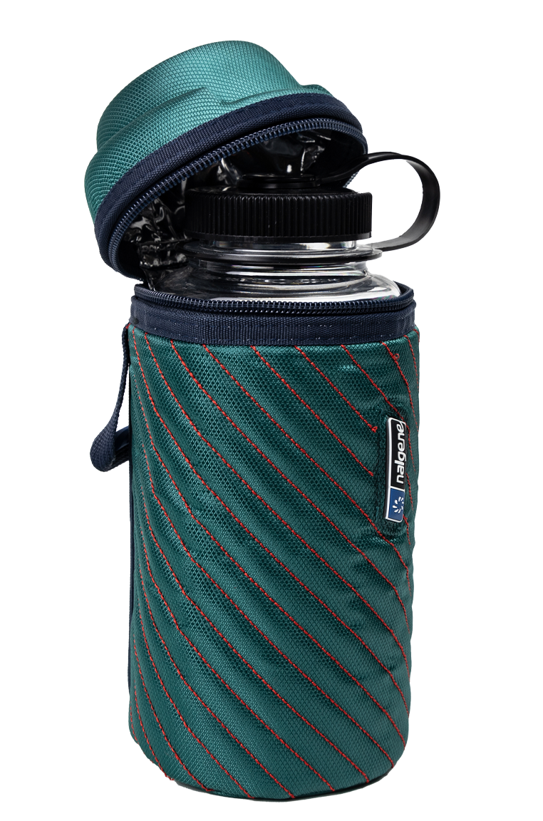 32oz WM Insulated Teal Sleeve Top Closed