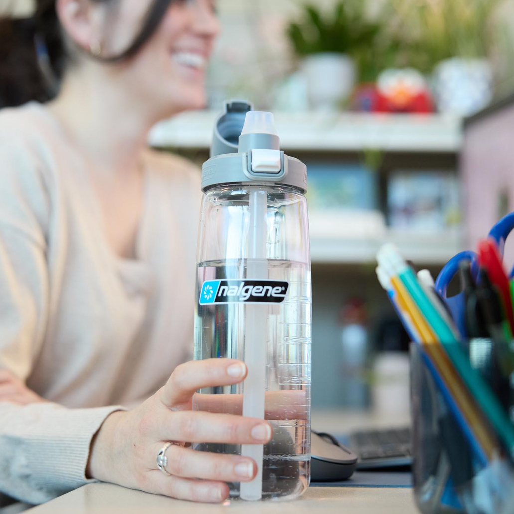 24oz FreshFlow Straw Bottle